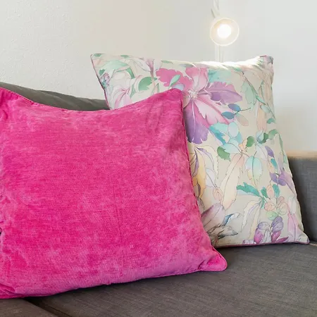 Spacious And Central, 6 Min Walk To Apartamento *